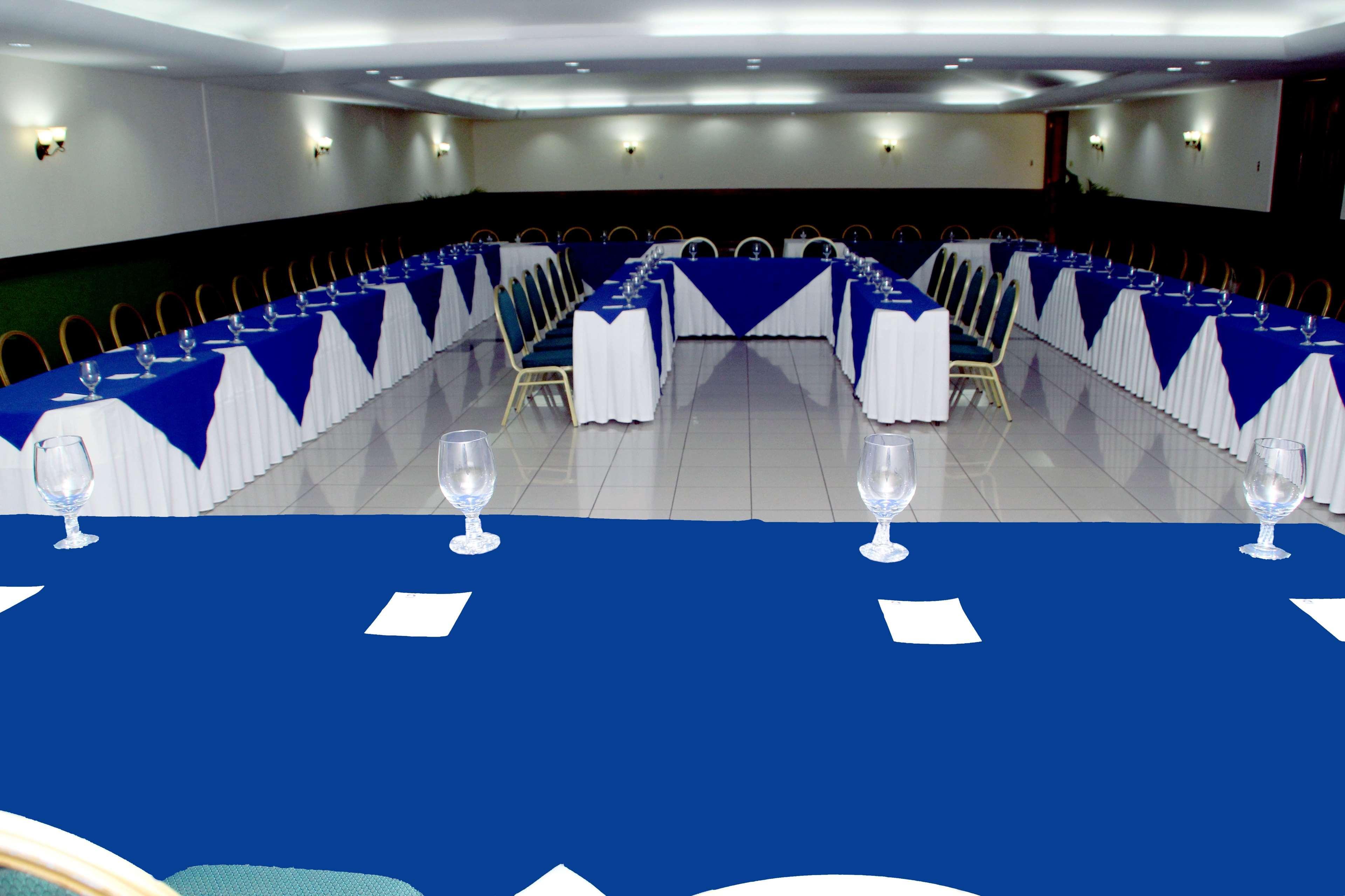 Best Western Las Mercedes Airport Манагуа Экстерьер фото