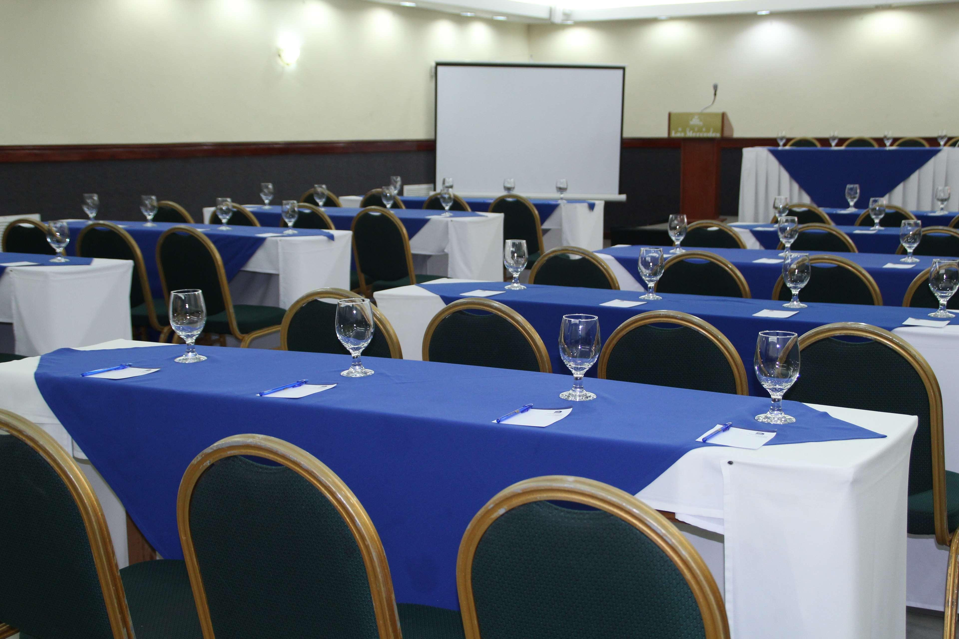Best Western Las Mercedes Airport Манагуа Экстерьер фото