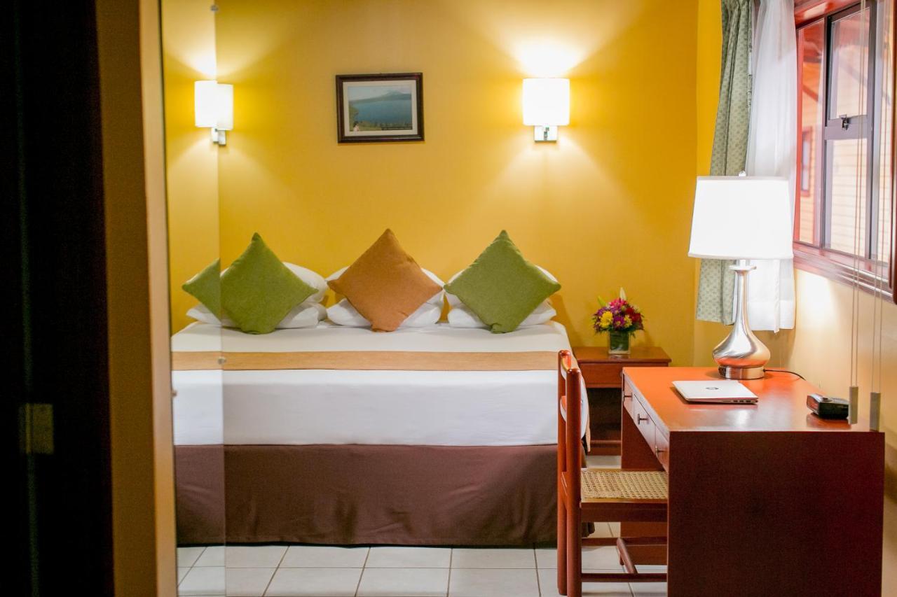 Best Western Las Mercedes Airport Манагуа Экстерьер фото